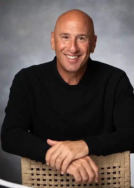 Portrait of Seth Dechtman